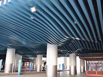 鋁單板室內(nèi)墻頂造型