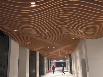 鋁單板室內(nèi)墻頂造型